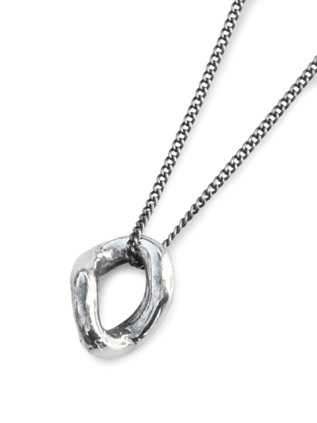 ON THE SUNNY SIDE OF THE STREET Hollow Curblink Chain Choker (Silver)