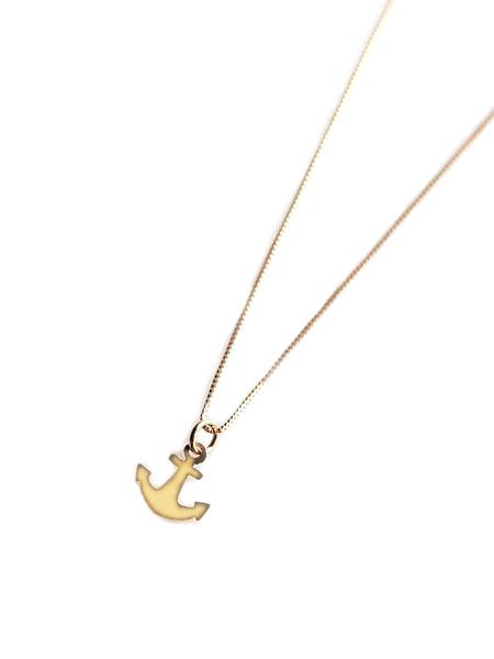 ON THE SUNNY SIDE OF THE STREET 10K Tiny Anchor Necklace