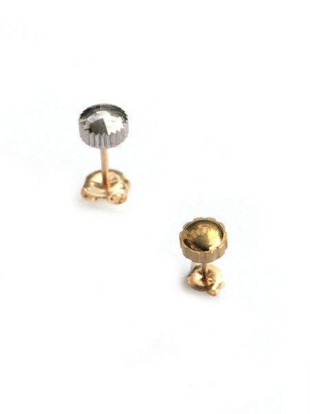 CANDY DESIGN & WORKS Watchcrown earring “oscar”