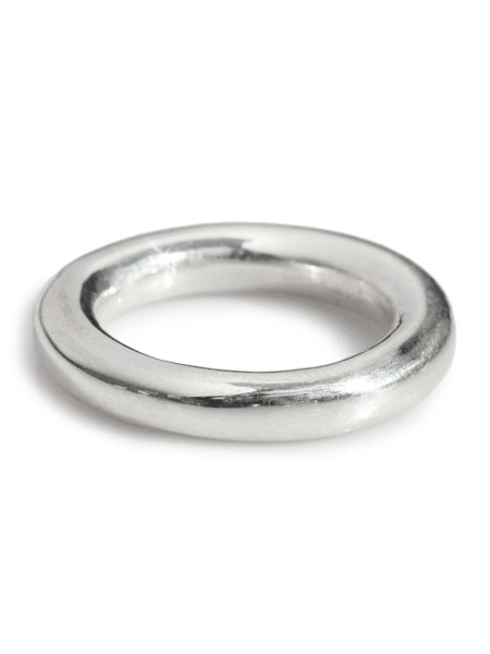 OVAL LINK RING / WHITE [ED-VG17-OR01M]