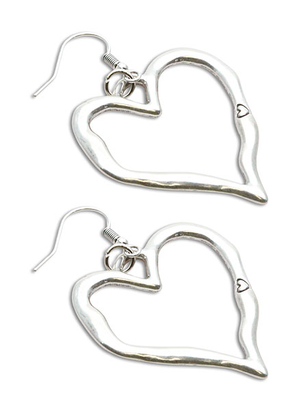 Otro Accesorio Silvering Heart Earrings / ハート ピアス