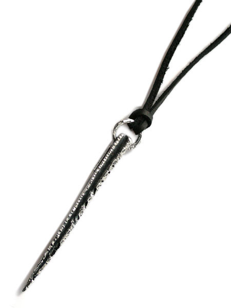 harakiri Baku / Long pick necklace