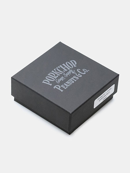 付属のブランド専用ボックスの画像。