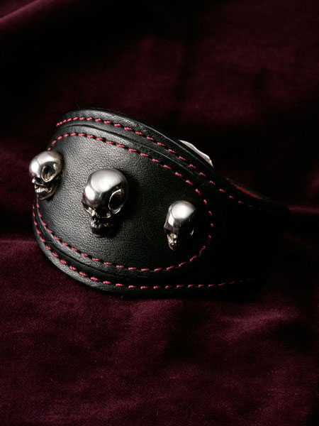 Le Tabou Leather Bangle with Skull Object