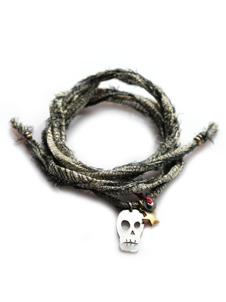 Shantung Silk Skull & Star Bracelet　(ベージュ)