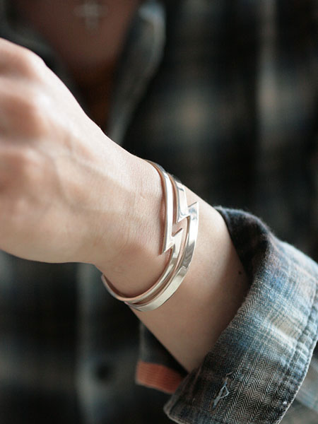 FANTASTIC MAN / THUNDER BANGLE バングル | horsemoveis.com.br