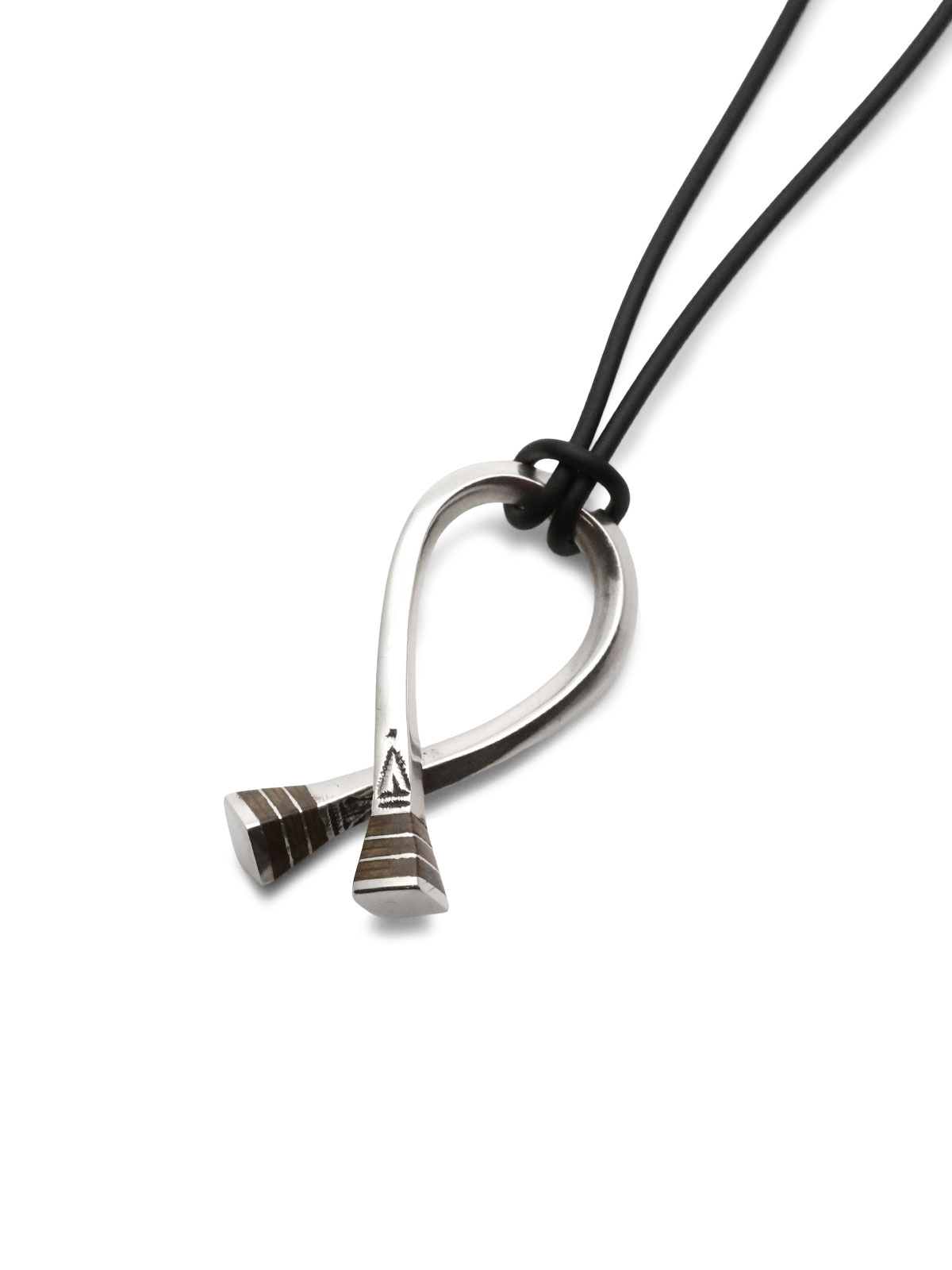 TOUAREG SILVER JEWELRY エボニーウッド スクエア ポール ネックレス