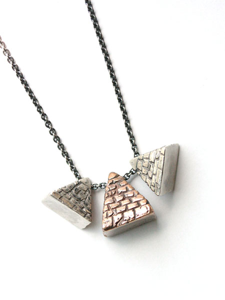 Lillian Crowe 3 pyramid necklace / 3ピラミッド　ネックレス