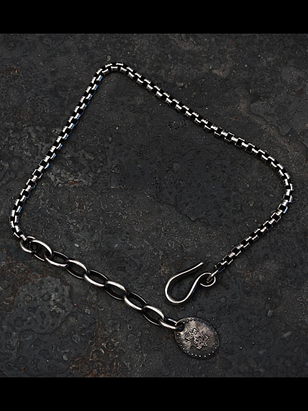 "HARIMのSQUARE BLOCK CHAIN BRACELET 全体画像"