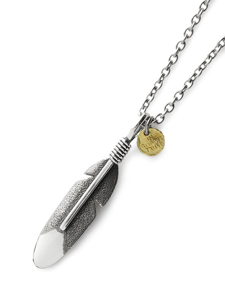 Small Feather Necklace -tarnish-