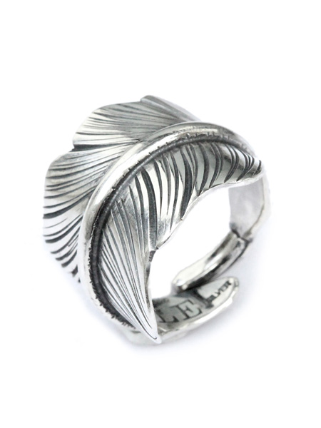 BELIEVEINMIRACLE FEATHER RING / L